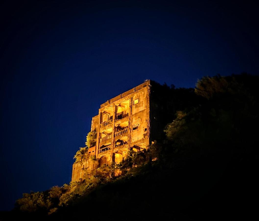 A Promised Land Bnb Цзюфэнь Экстерьер фото